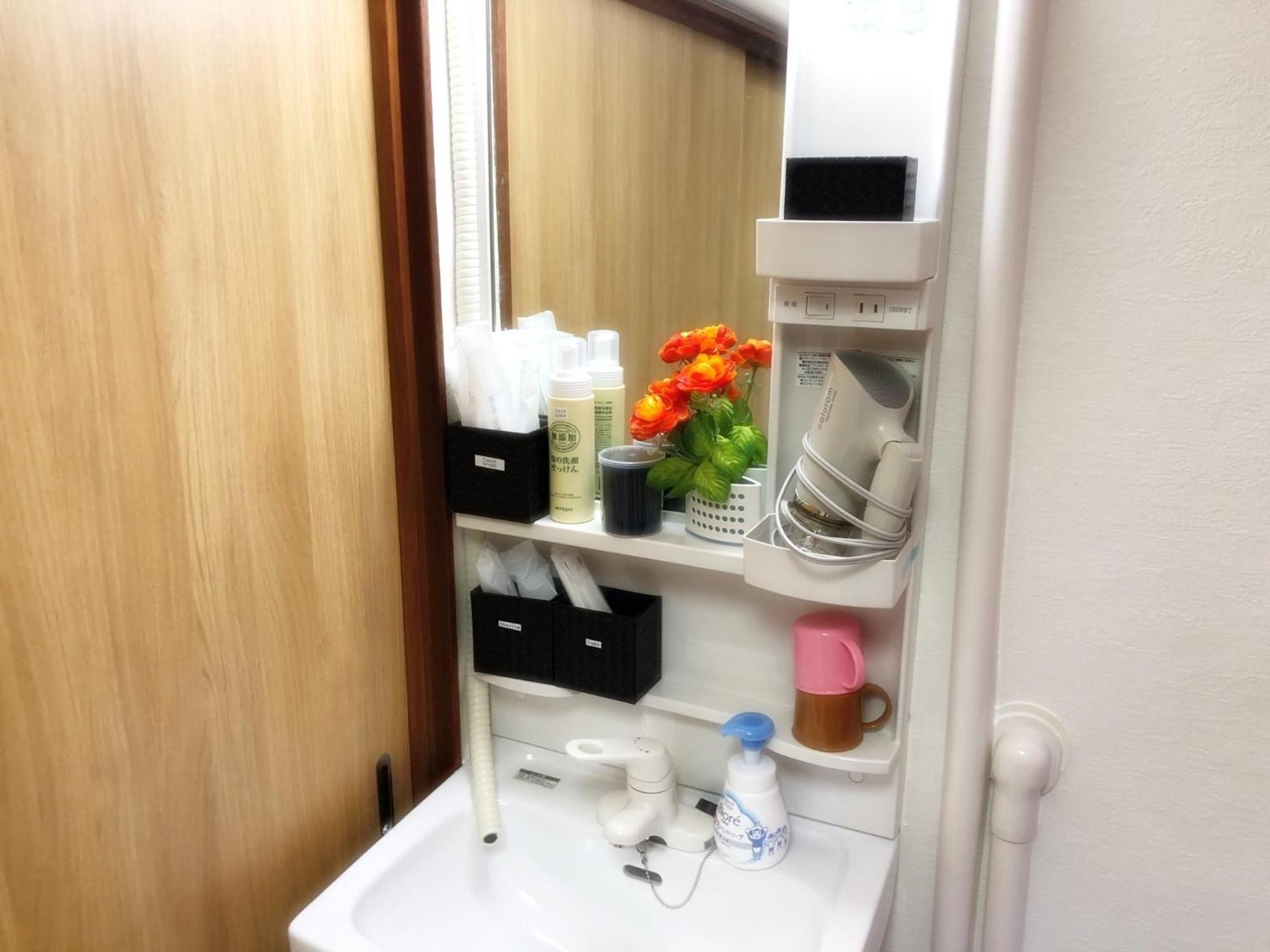 Nishikujo Stay5 - Vacation Stay 14800 Осака Экстерьер фото